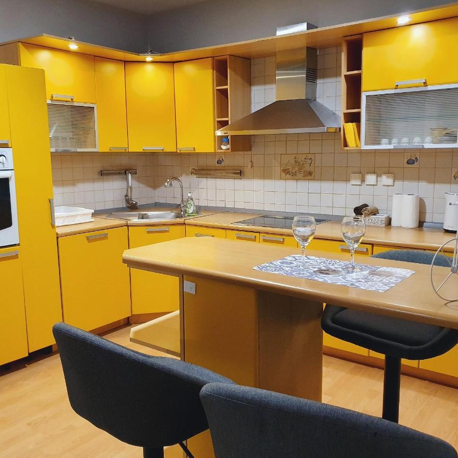 Apartments Arna Visoko Extérieur photo