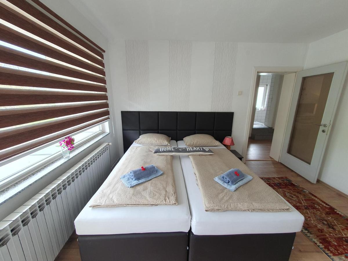 Apartments Arna Visoko Extérieur photo