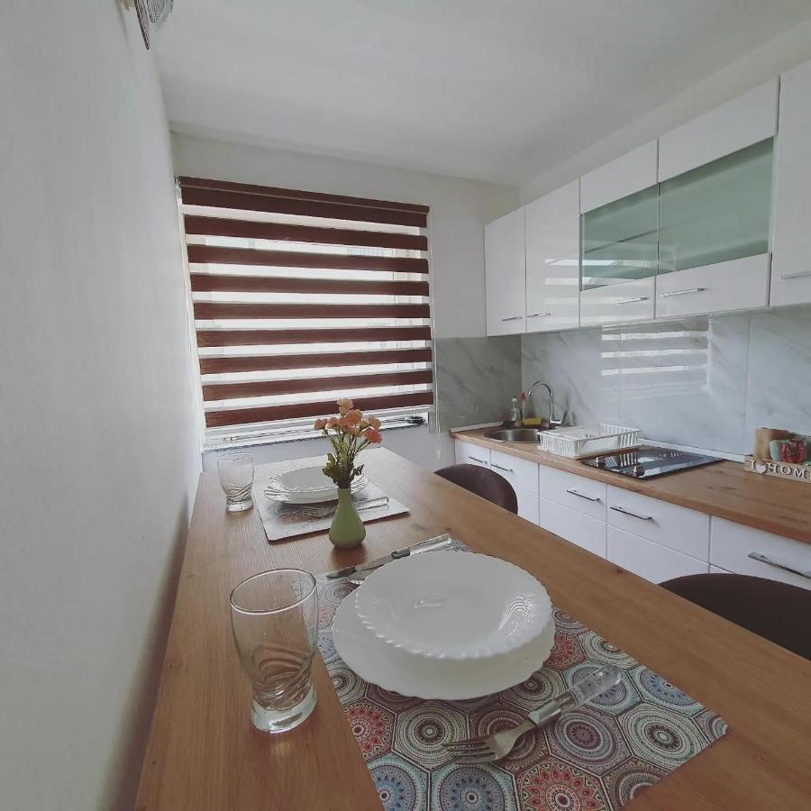 Apartments Arna Visoko Extérieur photo