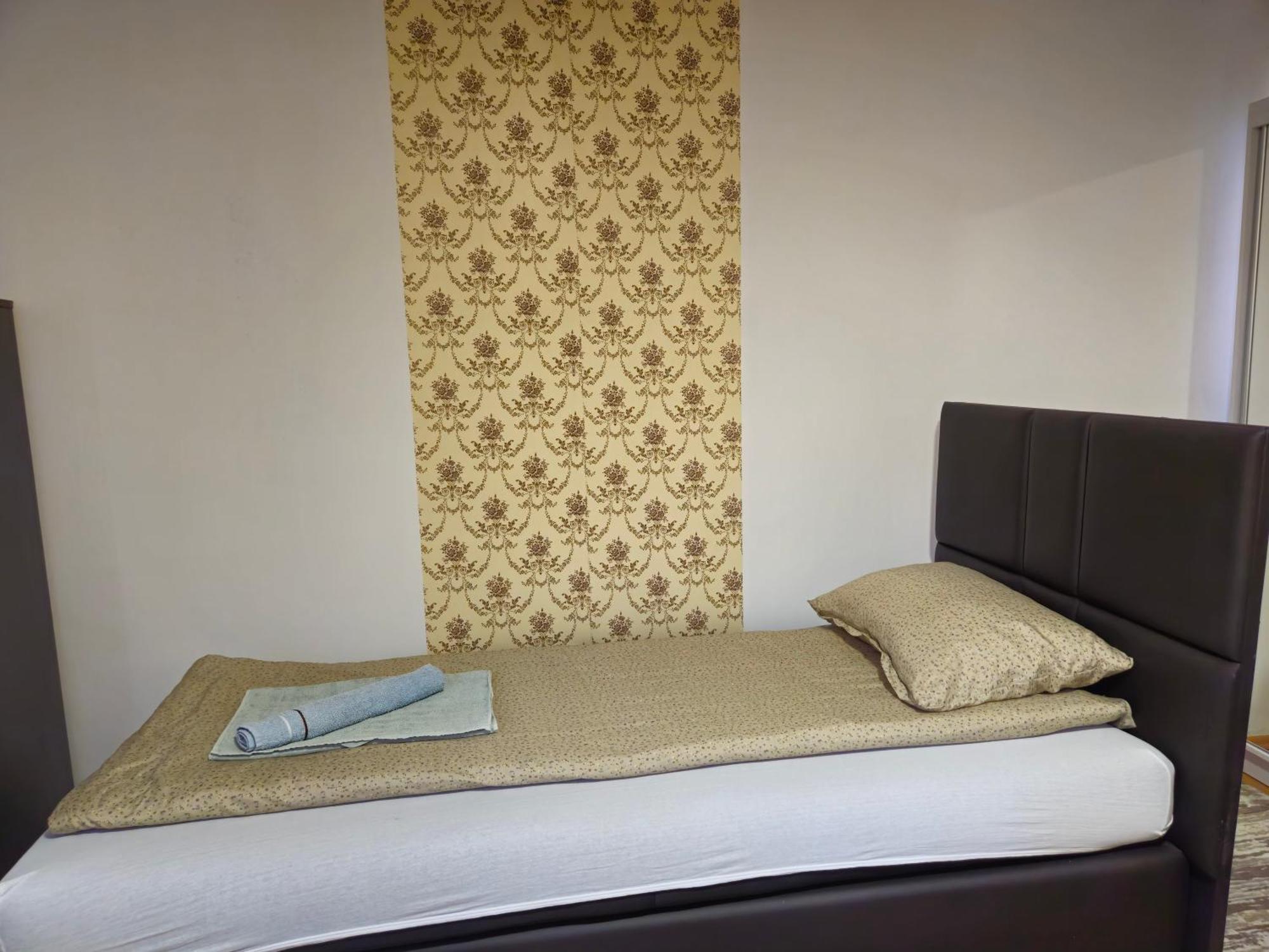 Apartments Arna Visoko Extérieur photo